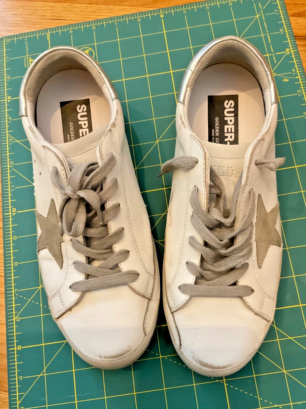 Golden Goose Super-Star Sneakers White Leather Silver Heel Gray Suede Star
